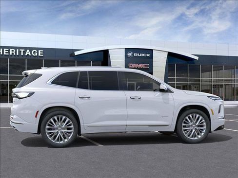 New 2026 Buick Enclave Avenir image 5