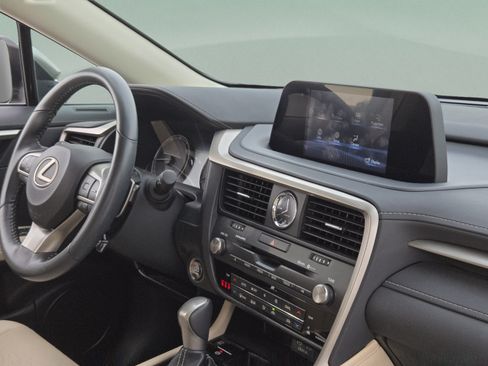 Used 2021 Lexus RX 350 FWD w/ Accessory Package image 31