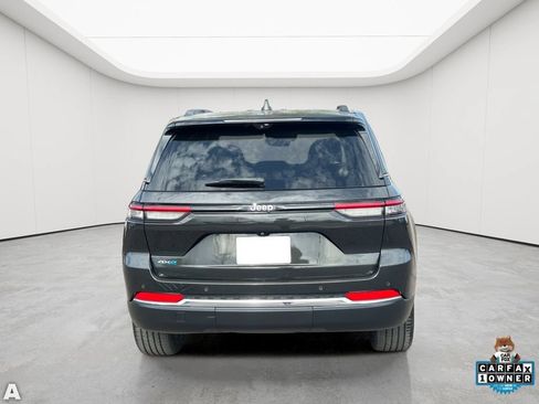 Certified 2023 Jeep Grand Cherokee 4WD 4xe w/ Luxury Tech Group II image 9