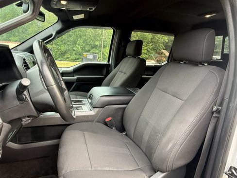 Used 2017 Ford F150 XLT w/ Equipment Group 302A Luxury AWD/4WD image 2