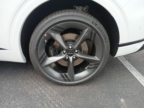 Used 2026 Genesis GV70 3.5T Sport Prestige image 15