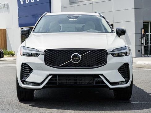 Used 2026 Volvo XC60 B5 Ultra w/ Protection Package Premier image 2