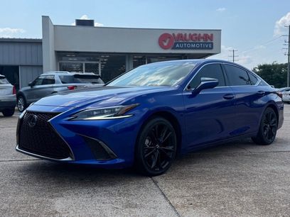 Used 2022 Lexus ES 350 F Sport w/ Accessory Package 2