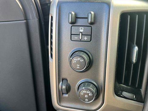 Used 2018 GMC Sierra 1500 Denali w/ Denali Ultimate Package image 18