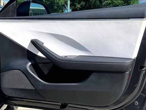 Used 2024 Tesla Model 3 Standard Range RWD image 26