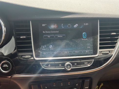 Used 2017 Buick Encore Essence FWD image 6