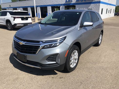 Used 2024 Chevrolet Equinox LT AWD/4WD image 11