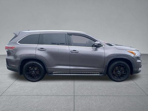 Used 2015 Toyota Highlander Limited AWD/4WD image 4