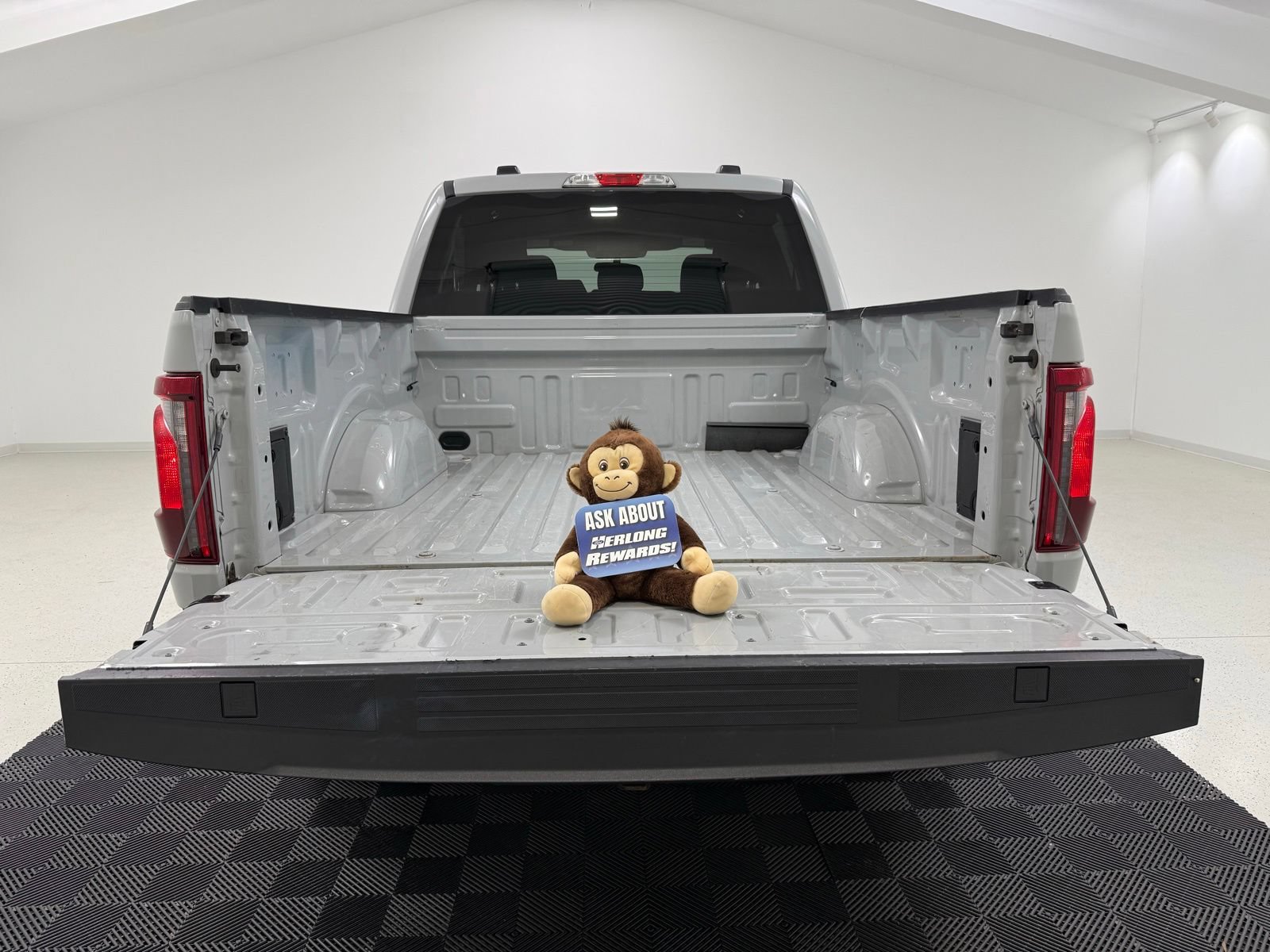 Used 2024 Ford F150 STX AWD/4WD image 6