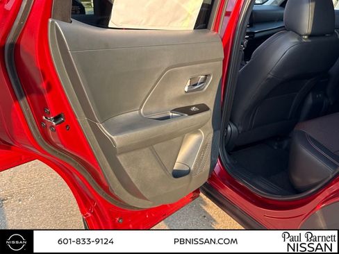 New 2026 Nissan Kicks SR image 24