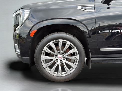 Used 2023 GMC Yukon Denali AWD/4WD image 32