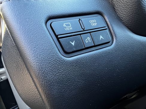 Used 2025 Lexus LX 700h Overtrail image 15