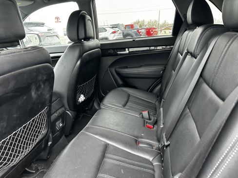 Used 2014 Kia Sorento EX w/ EX V6 Touring Package image 10