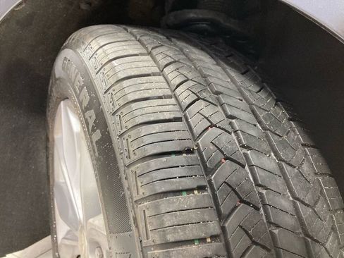 Used 2023 Chevrolet Malibu LT image 25