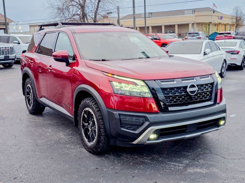 Used 2023 Nissan Pathfinder Rock Creek image 10