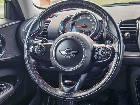 Used 2019 MINI Cooper Clubman S image 14