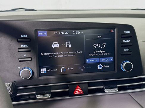 Used 2022 Hyundai Elantra SEL w/ Preferred Accessory Package image 24