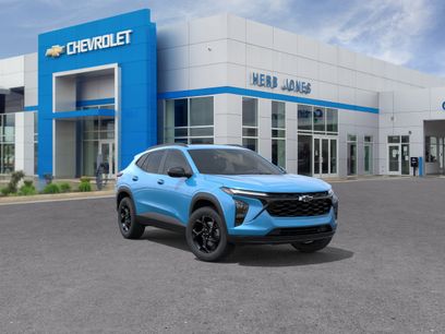 New 2026 Chevrolet Trax LT w/ Sunroof Package