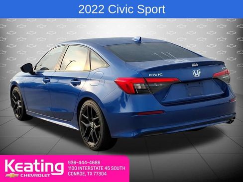 Used 2022 Honda Civic Sport image 2