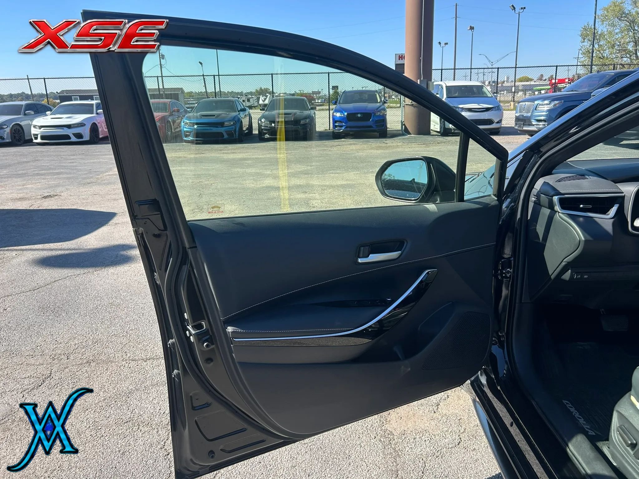 Used 2021 Toyota Corolla XSE FWD image 10