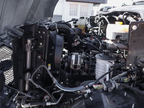 Used 2023 Ford F650 2WD Regular Cab Super Duty image 17