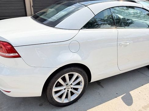 Used 2012 Volkswagen Eos Komfort FWD image 74