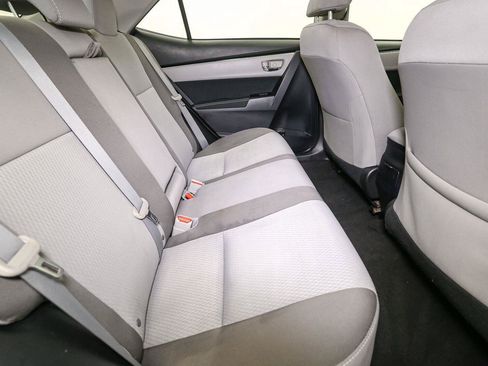 Used 2017 Toyota Corolla LE w/ Carpet Mat Package (TMS) FWD image 21