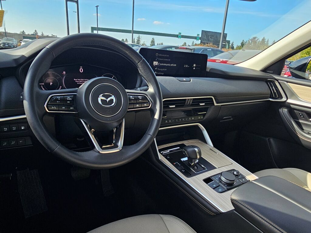 Certified 2025 MAZDA CX-90 Plug-In Hybrid w/Premium Sport AWD/4WD image 11