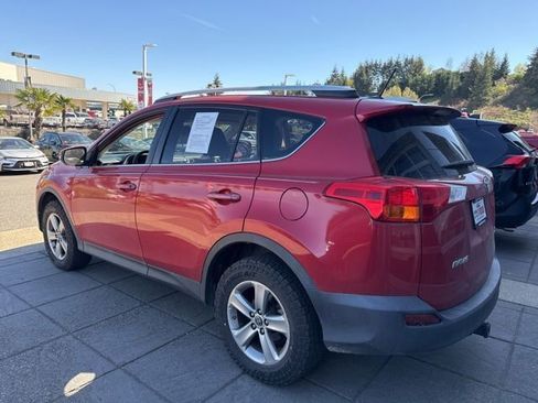Used 2015 Toyota RAV4 XLE image 5