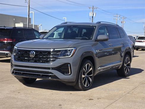New 2026 Volkswagen Atlas SEL Premium R-Line image 2