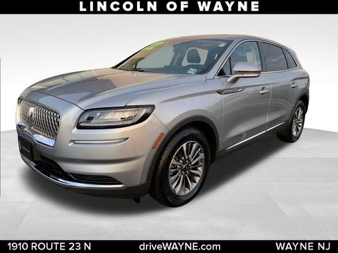 Certified 2022 Lincoln Nautilus AWD w/ Premium Package image 1