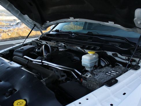 Used 2017 RAM 2500 Tradesman w/ Popular Equipment Group image 40