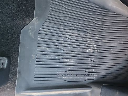 Used 2022 Ford Expedition Max Platinum image 35