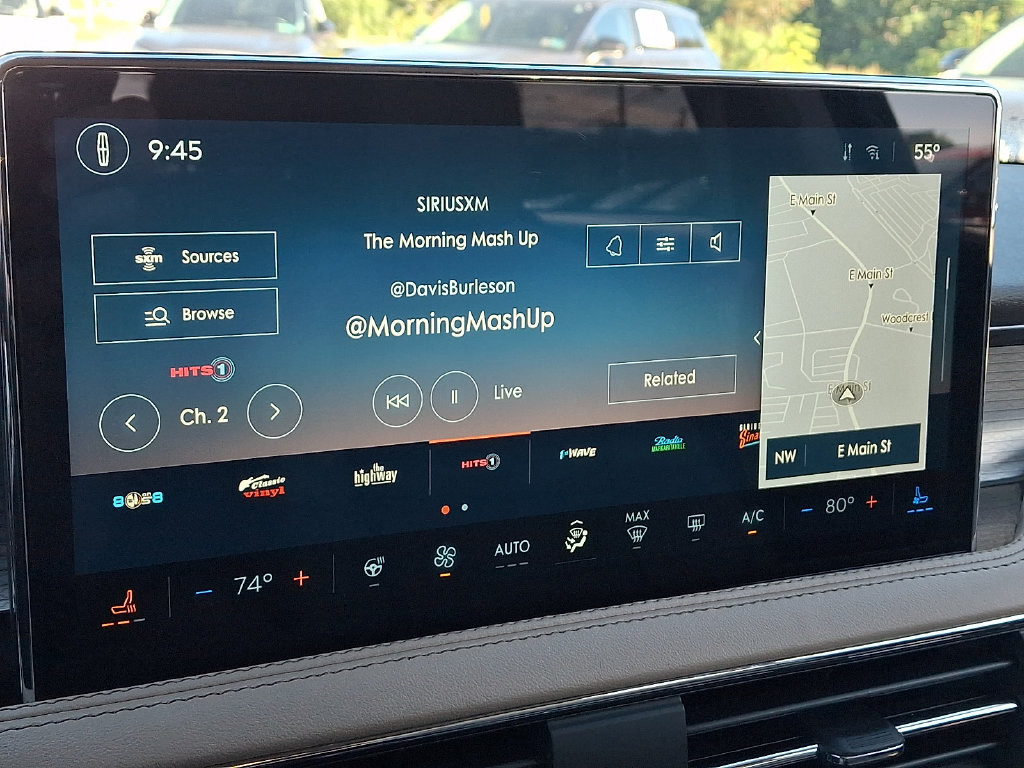 Certified 2023 Lincoln Corsair AWD w/ Equipment Group 101A image 17