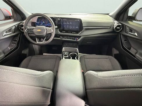 Certified 2026 Chevrolet Equinox LT FWD image 33