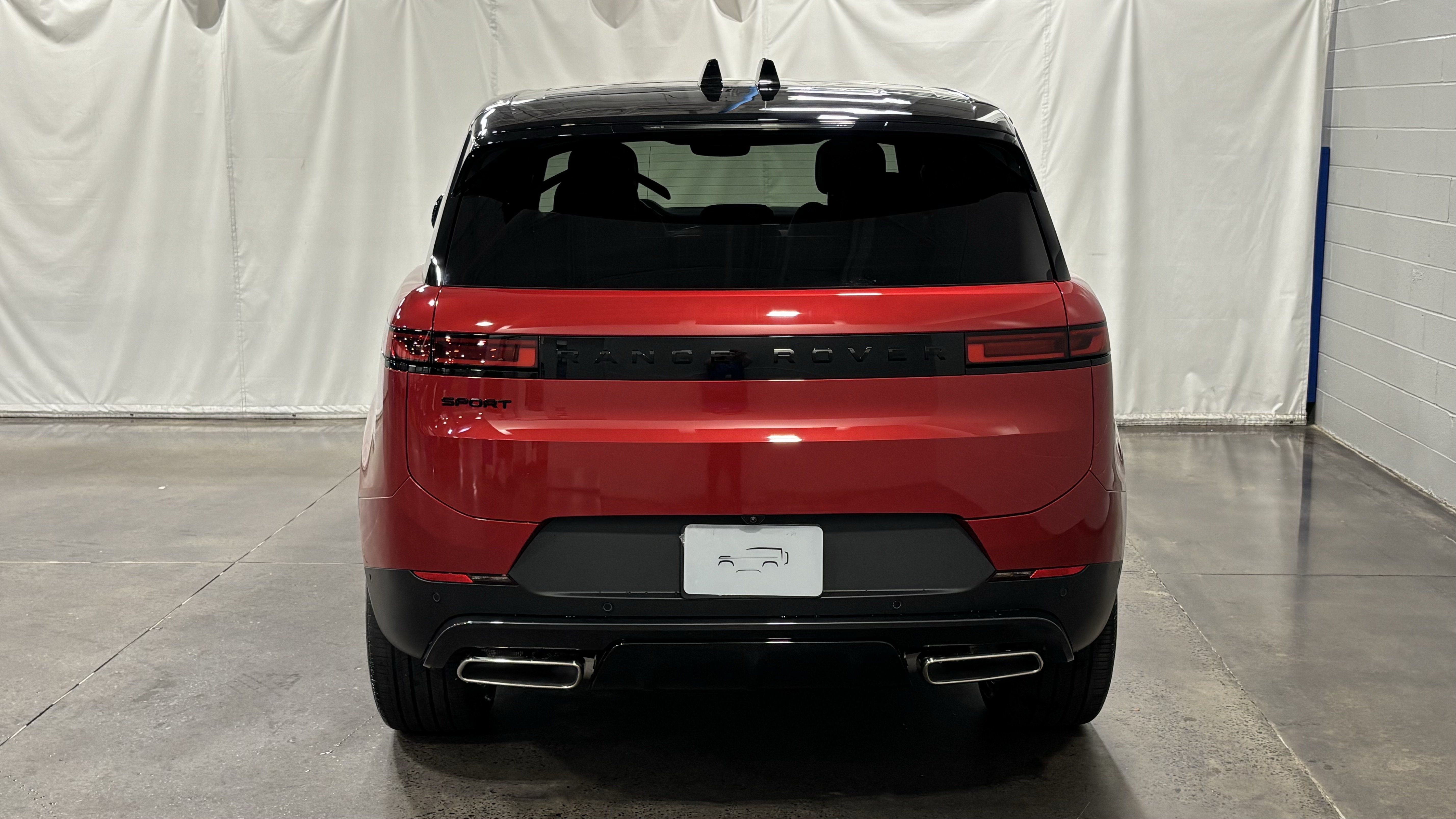 New 2026 Land Rover Range Rover Sport SE AWD/4WD image 8