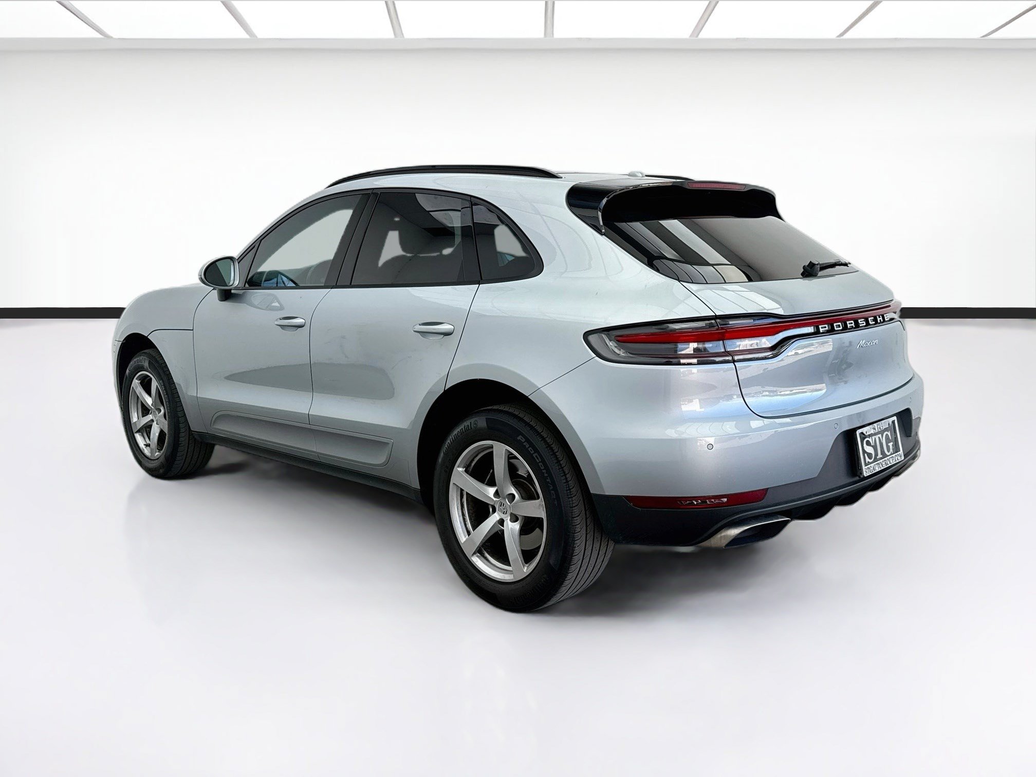 Used 2021 Porsche Macan AWD/4WD image 6