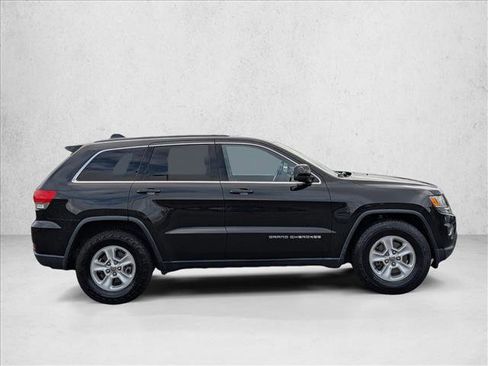 Used 2016 Jeep Grand Cherokee Laredo image 4