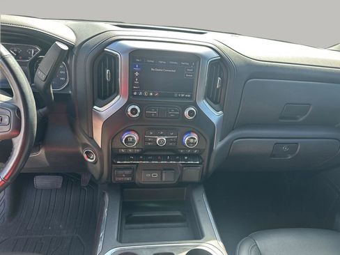 Used 2020 GMC Sierra 1500 SLT image 25