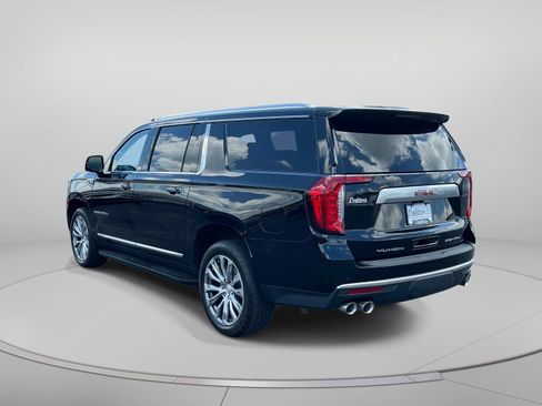 Used 2024 GMC Yukon XL Denali AWD/4WD image 6