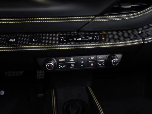 Certified 2021 Ferrari F8 Tributo image 43