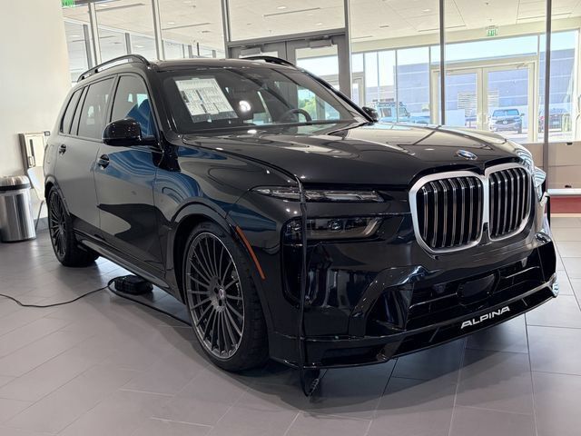 New 2026 BMW ALPINA XB7 AWD/4WD image 3