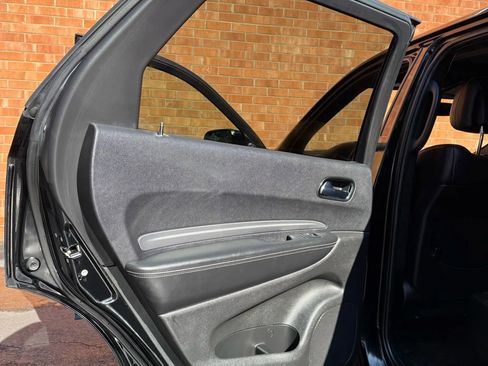 Used 2018 Dodge Durango SRT image 13