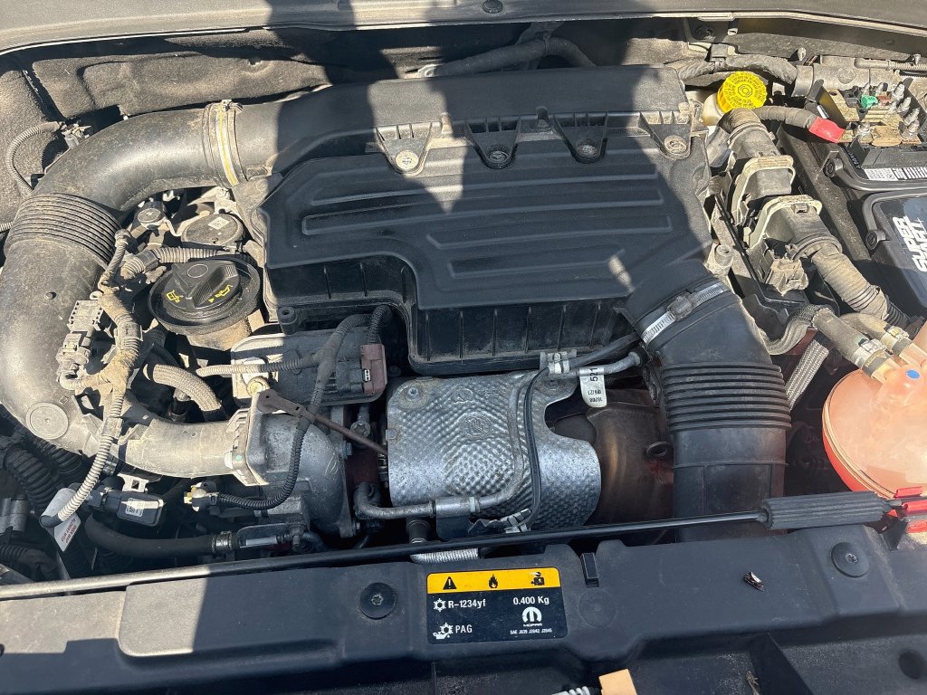 Used 2021 Jeep Renegade Trailhawk w/ Sun & Sound Group AWD/4WD image 32