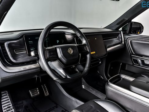 Used 2023 Rivian R1T Adventure image 13