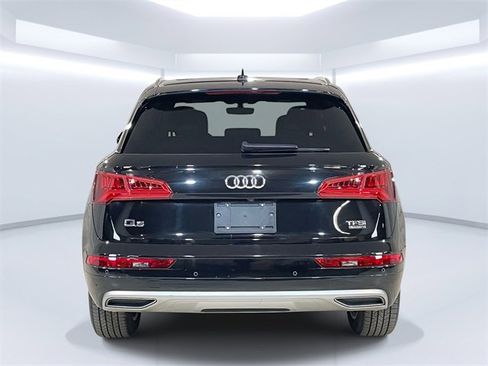 Used 2018 Audi Q5 Prestige image 7