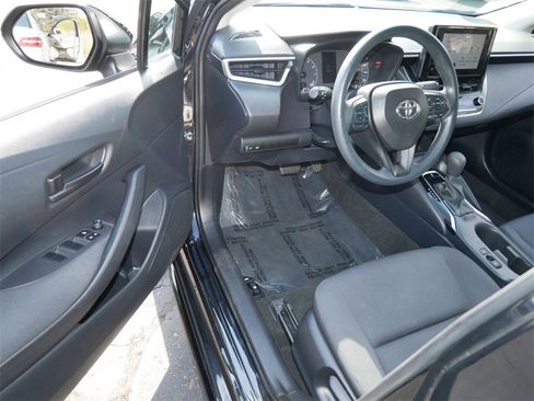 Certified 2024 Toyota Corolla LE image 10