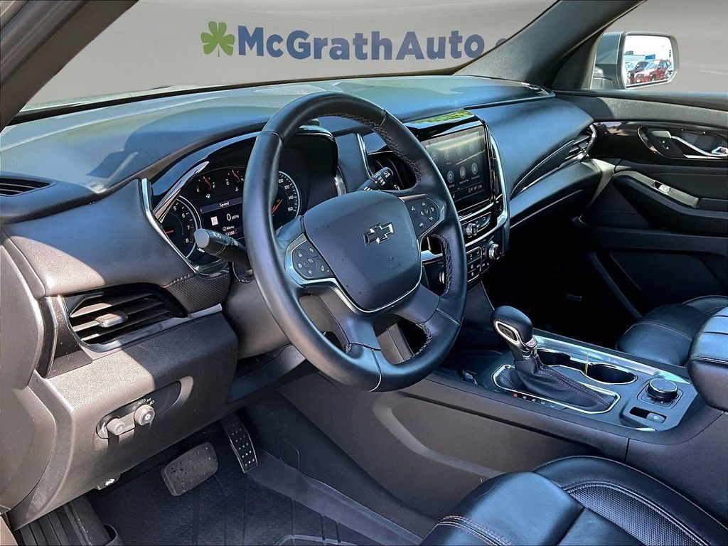 Used 2023 Chevrolet Traverse RS w/ LPO, Floor Liner Package AWD/4WD image 20