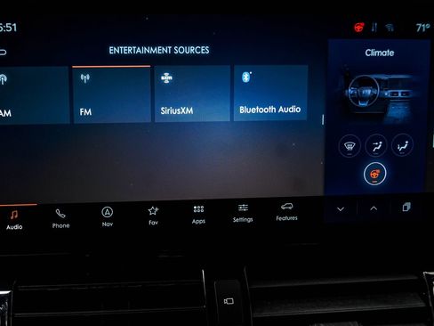 Used 2023 Lincoln Navigator Reserve AWD/4WD image 28