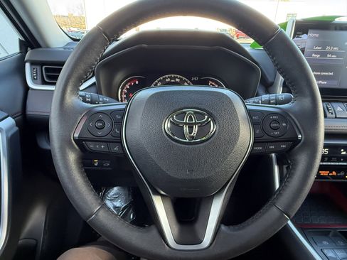 Certified 2022 Toyota RAV4 TRD Off-Road image 11